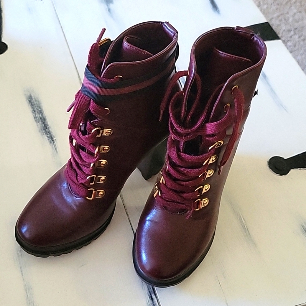 JustFab dark red, ankle high heeled boots - Picture 1 of 10
